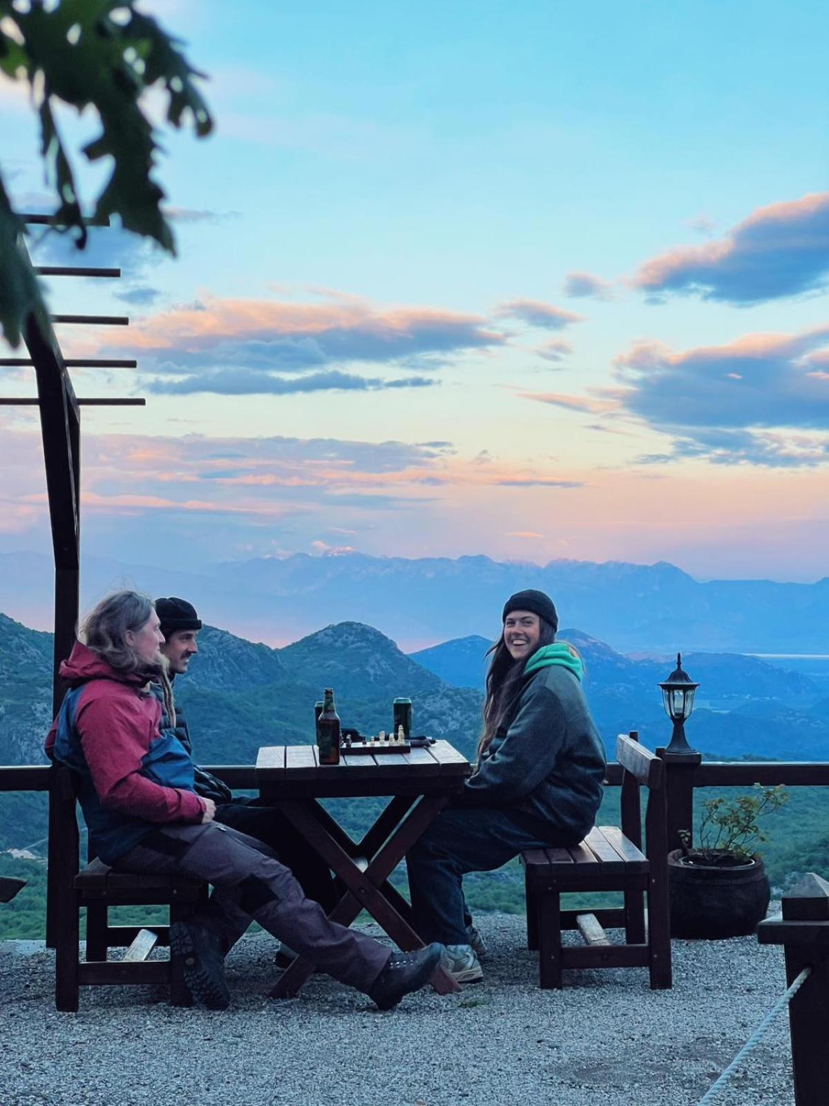 Camp Oaza,Lipa Hotel Cetinje Eksteriør billede