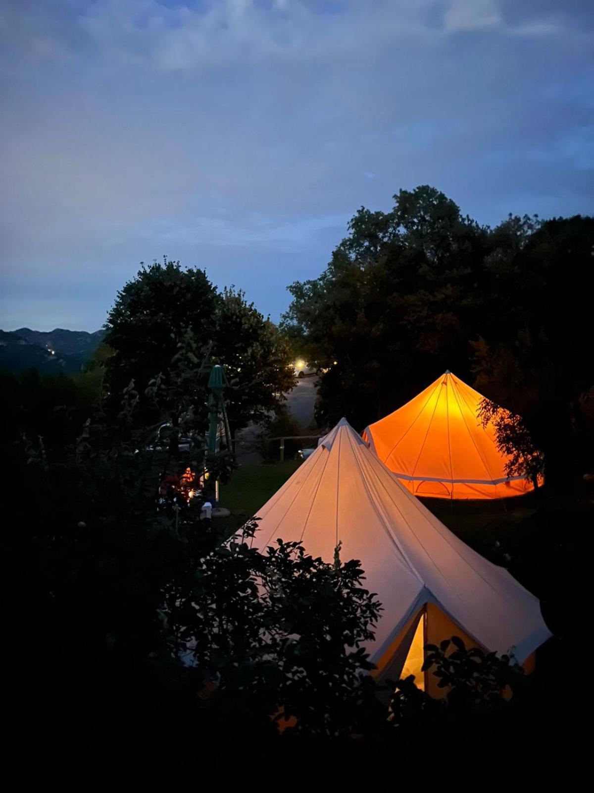 Camp Oaza,Lipa Hotel Cetinje Eksteriør billede